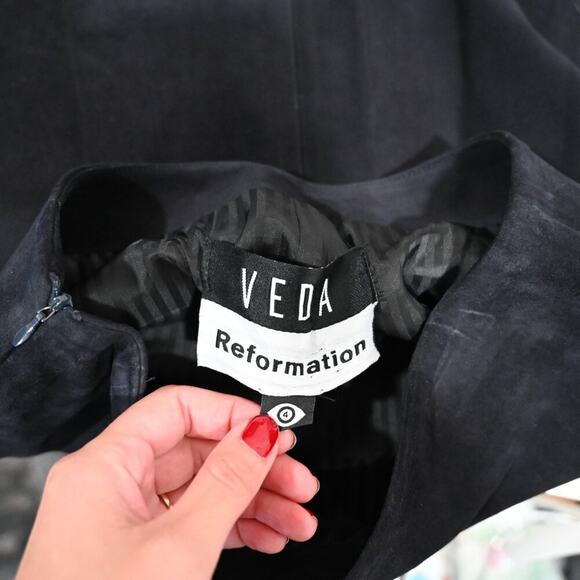 Reformation X Veda Suede Leather Black Small Mini Skirt - Picture 8 of 10